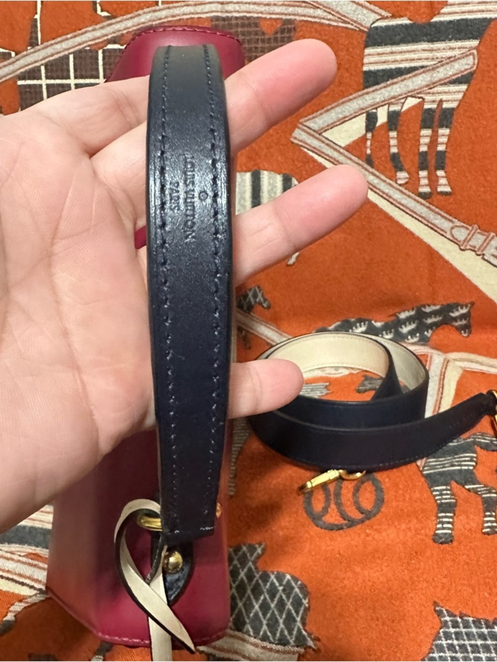 LOUIS VUITTON ❤️🌟CA0139 CLUNY BB W/ DETACHEABLE LONG STRAP ⭐️ - Picture 9 of 13